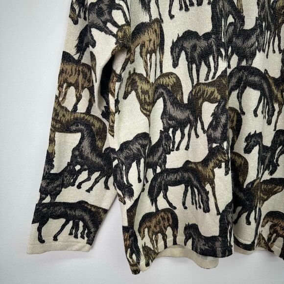 Lisa International Women’s Cream Metallic 90s All Over Horse Equestrian Novelty - Picture 5 of 7